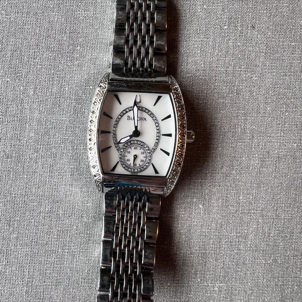 Bulova Stainless Ladies 96r50 watch
